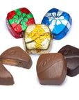 Dove Assorted Chocolate Squares in Christmas Gift Wrappers: 85-Piece Bag