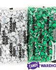 Hershey's Kisses Color Combo - Dark Green and White: 800-Piece Box