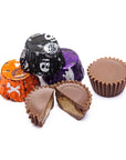 Reeses Halloween Peanut Butter Cups Miniatures in Spooky Wrappers: 31-Ounce Bag