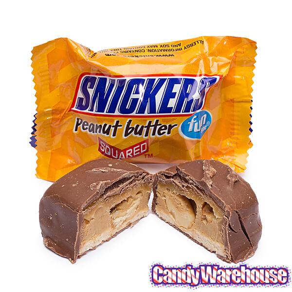 Snickers Fun Size Candy Bars Assortment: 45-Piece Bag - Candy Warehouse