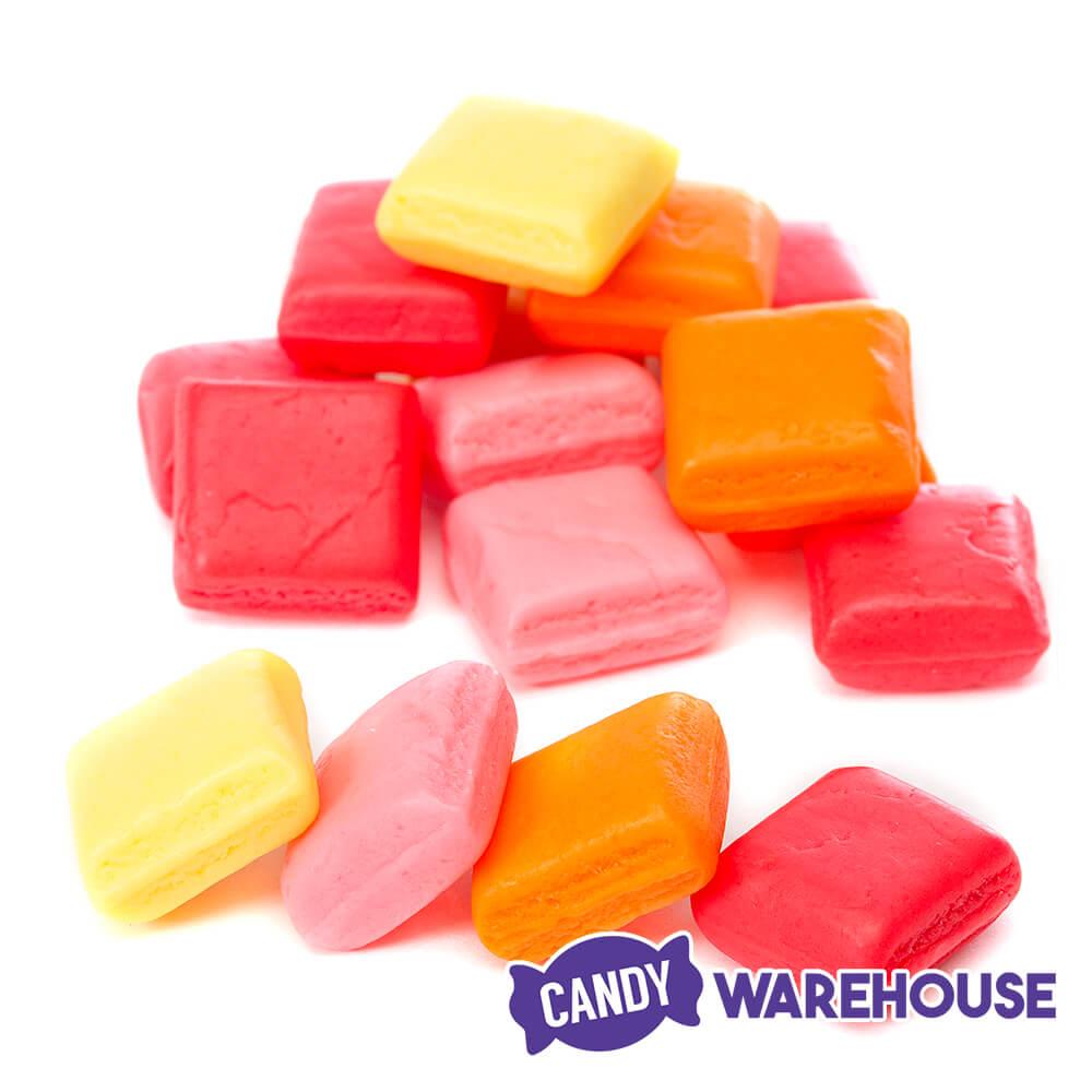 http://www.candywarehouse.com/cdn/shop/files/starburst-minis-fruit-chews-candy-original-8-ounce-bag-candy-warehouse-2.jpg?v=1689321948