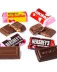 Valentine Hershey's Miniatures Assortment: 30-Piece Bag