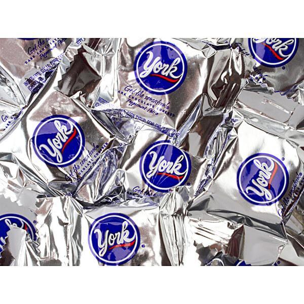 York Peppermint Patties Snack Size Packs: 25LB Case - Candy Warehouse