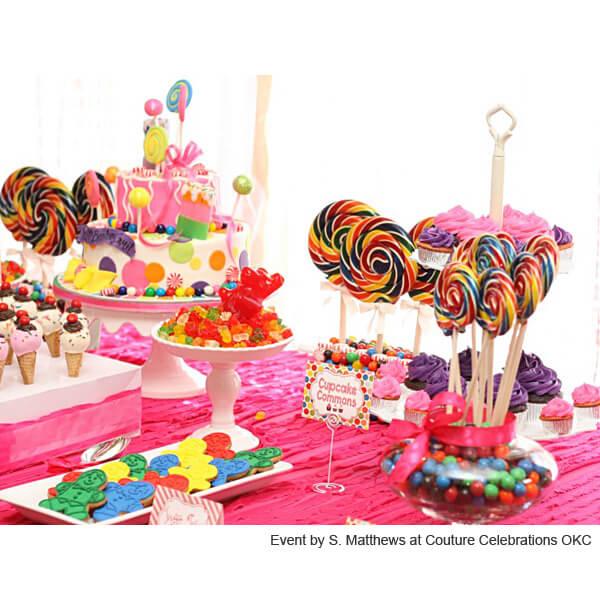 Giant 10-Ounce Rainbow Swirl Lollipop in Gift Box - Candy Warehouse