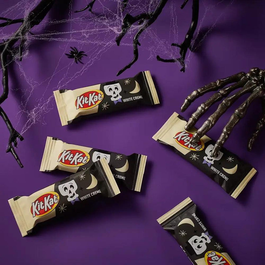 Halloween Kit Kat Breaking Bones White Creme Candy Bars: 20-Piece Bag - Candy Warehouse