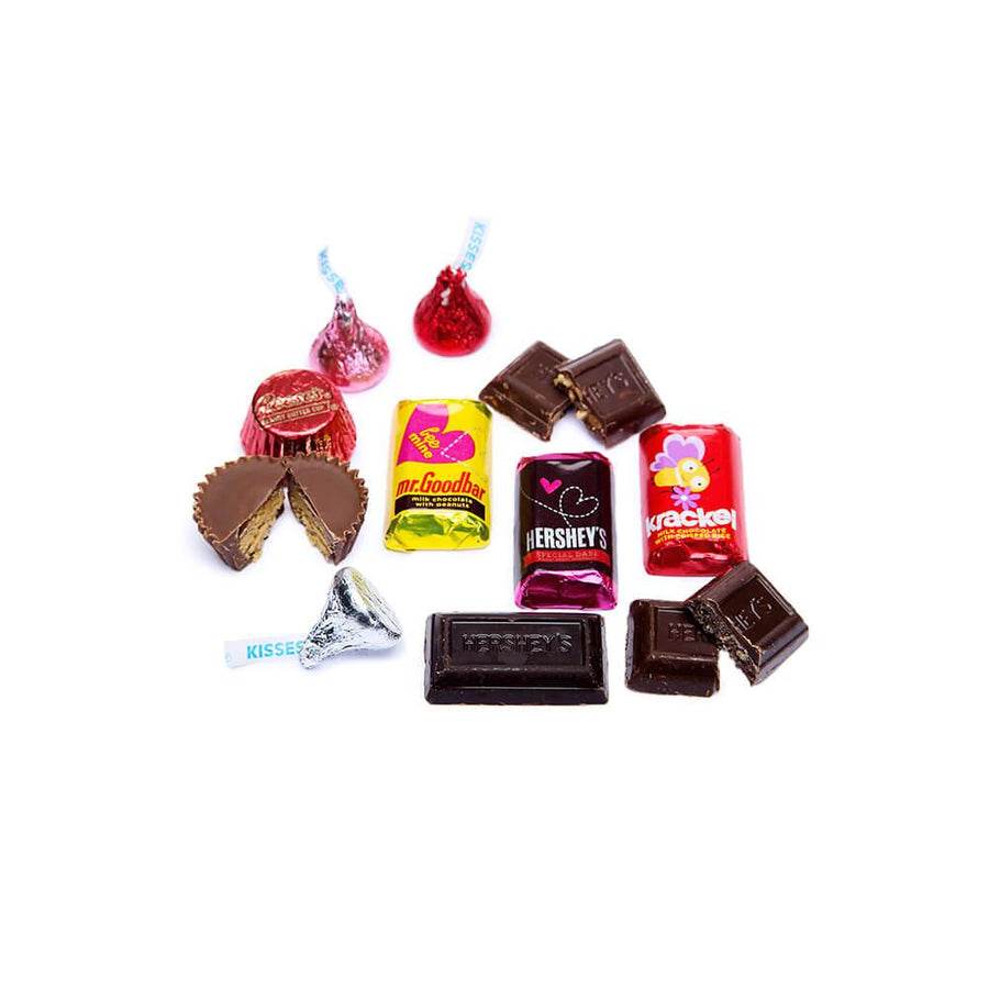 Hershey's and Reese's Cupid's Mix Valentine Candy Assortment: 23-Ounce Bag - Candy Warehouse