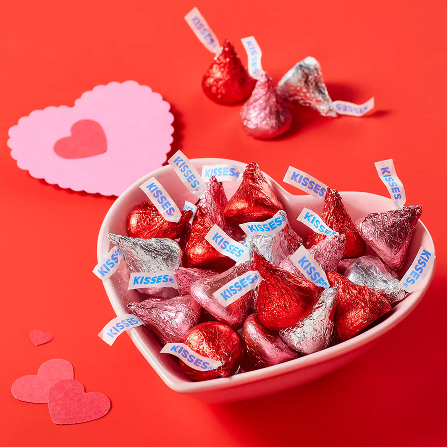 Hershey's Kisses: 6.5-Ounce Heart Gift Box - Candy Warehouse