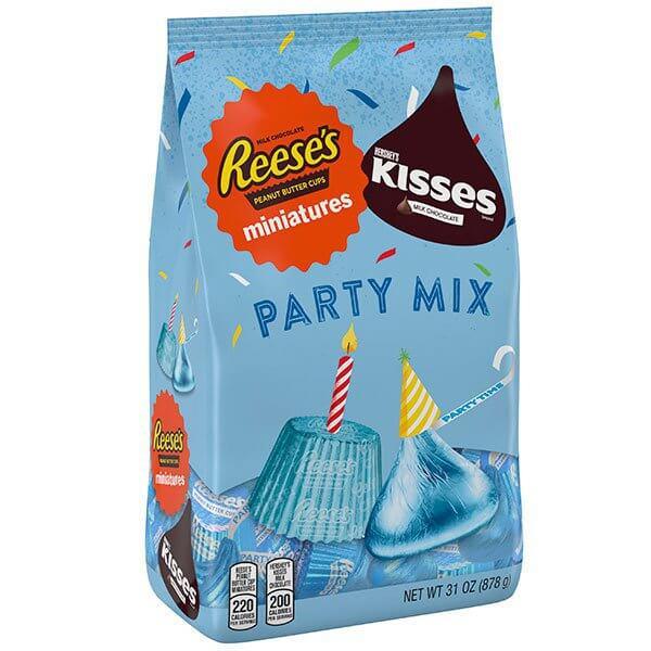 Hershey's Kisses and Reese's Peanut Butter Cups Miniatures Bulk Candy - Blue: 31-Ounce Bag - Candy Warehouse