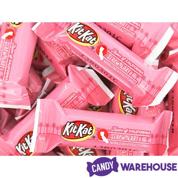 Kit Kat Miniatures Candy - Strawberry: 10-Ounce Bag - Candy Warehouse