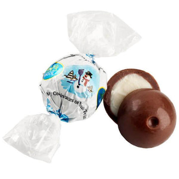 Lindt Lindor Snowman Chocolate Truffles: 8.5-Ounce Bag - Candy Warehouse