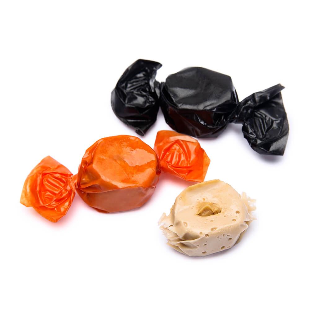Peanut Butter Kisses Taffy Chews: 7.5-Ounce Bag - Candy Warehouse