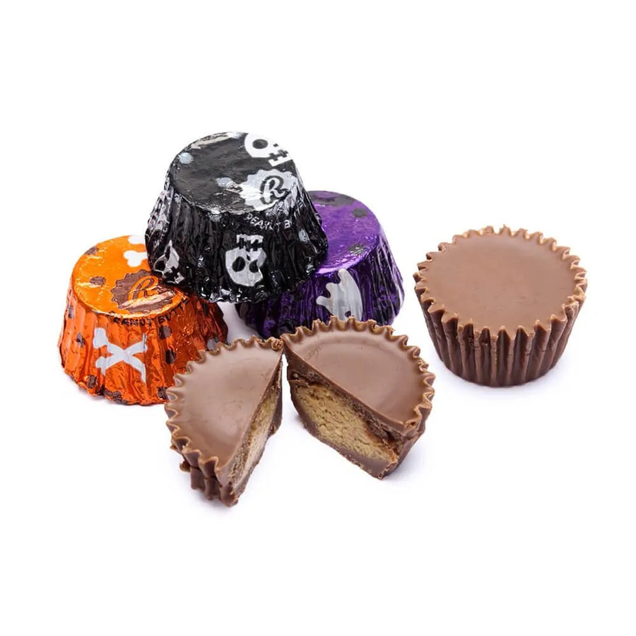 Reeses Halloween Peanut Butter Cups Miniatures in Spooky Wrappers: 31 ...