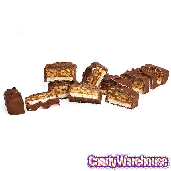 Snickers Giant 1-Pound Candy Bar - Candy Warehouse