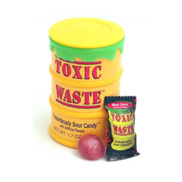 Toxic Waste Sour Candy Drums: 12-Piece Display - Candy Warehouse